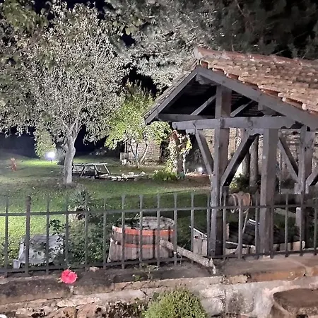 Ivovata House * Emen