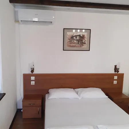 Ivovata House * Emen