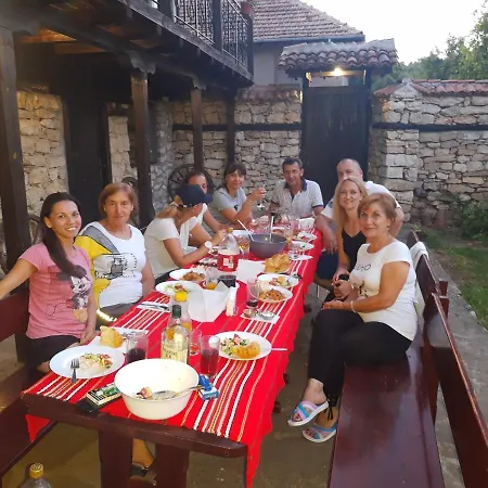게스트하우스 Ivovata House Emen